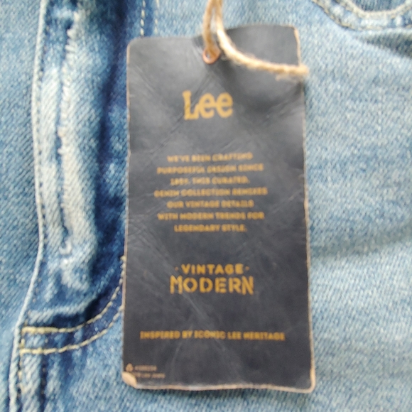 NWT Lee Vintage Modern High Rise Straight Leg Ankle Jeans - Size 29 (8) - Picture 8 of 16